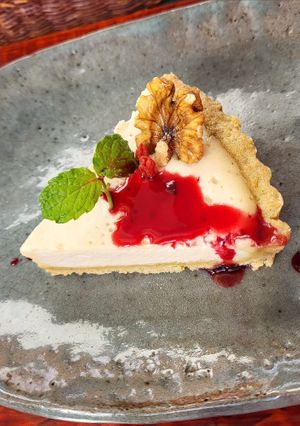 Cake with cashewcreme at Komorebi Cafe in Yawata