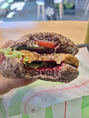 Georgeous Gang Burger at green & protein in Pristina