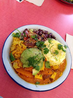 Bol chaud at Jah Jah in Paris