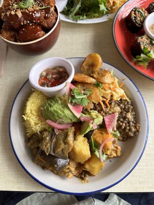 Bol chaud  at Jah Jah in Paris