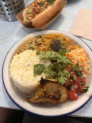 Bol chaud and hot dog   at Jah Jah in Paris