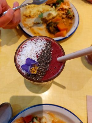 Smoothie at Jah Jah in Paris