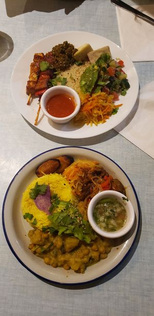 Meal of the day, and Bol Chaud at Jah Jah in Paris