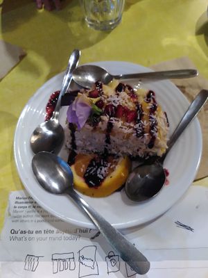 Mango Cheesecake (Soy free! 🎊) at Jah Jah in Paris