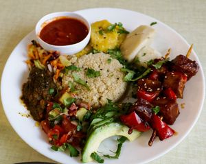 Daily plate w/tempeh skewers at Jah Jah in Paris