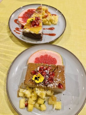 Vanilla and mango cheesecake and 🥥 flan (pudding)  at Jah Jah in Paris