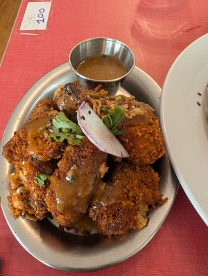 Cauliflower wings at Jah Jah in Paris