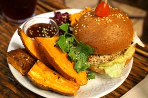 Burger at Jah Jah in Paris