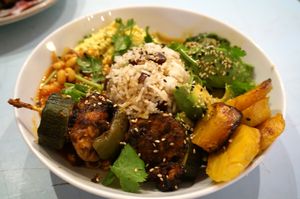 Bowl of the Day at Jah Jah in Paris