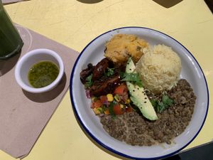 Got bowl at Jah Jah in Paris