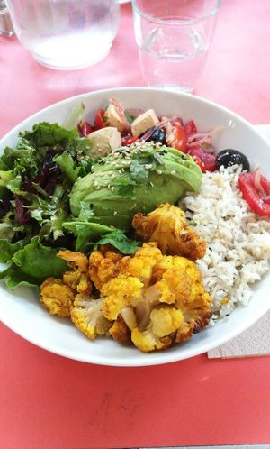 Fresh, hot bowl at Jah Jah in Paris