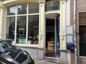 front + entrance at Bar Cali in Nijmegen