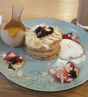 Vegan Banana Pencake at Beach Bowl in Legian