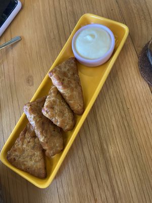 caramelized tempe  at Beach Bowl in Legian