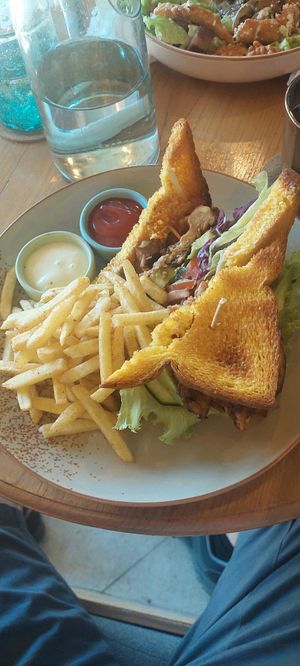 Vegan sandwiches at Beach Bowl in Legian