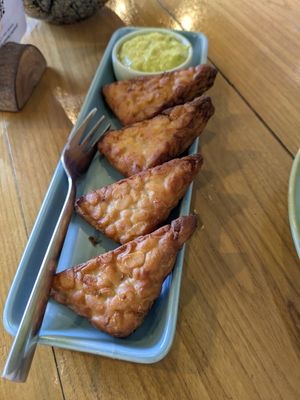 Caremalised Tempeh #Veganuary at Beach Bowl in Legian