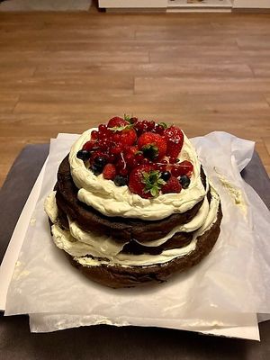 What I was sent. You know how they say that a picture doesn't capture the true beauty and essence of something? Well, in this case, the picture is better than the actual thing at Romeo's Sugar Free Bakery in North London