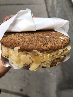 Linzertorte at Veganista Ice Cream IV in Vienna