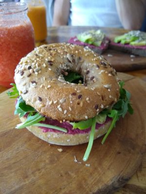 Bagel with hummus and veggies at Sunset Bamboo Bar in Ericeira