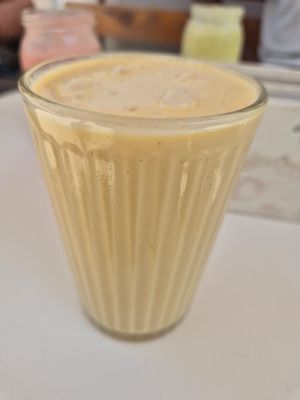 Oat smoothie at Sunset Bamboo Bar in Ericeira