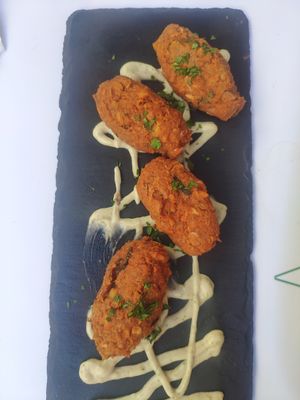 Croquetas de chorba marroquí con alioli at El Enano Verde in Torremolinos