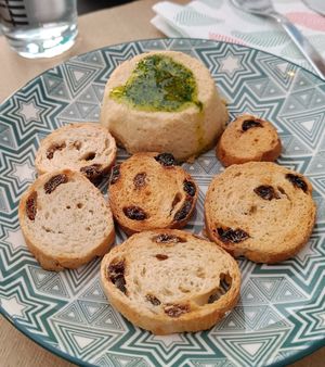 Almond cheese platter at El Enano Verde in Torremolinos