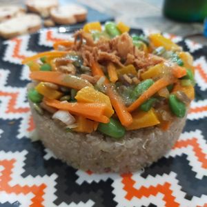 Quinoa, edamame and other veggies at El Enano Verde in Torremolinos