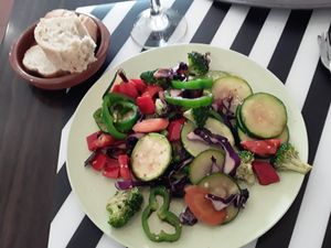Vegetable wok at El Enano Verde in Torremolinos