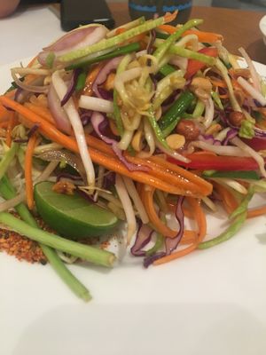 Raw pad thai at Broccoli Revolution - Central Embassy in Bangkok