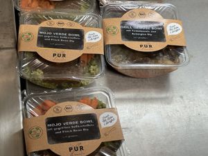 bowls  at denn's Biomarkt in Innsbruck