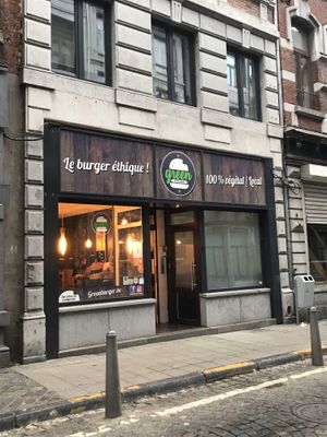 outside  at GreenBurger in Liege