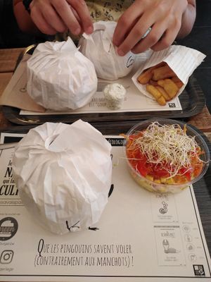 Emballage original at GreenBurger in Liege