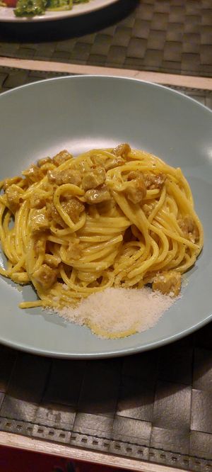 Carbonara at Nirvana in Florence