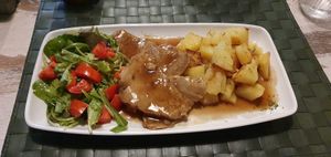 Seitan with red wine at Nirvana in Florence