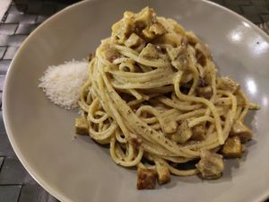 Carbonara at Nirvana in Florence