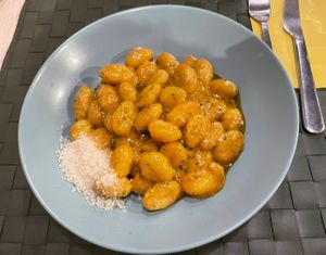 Gnocchi with red pesto   at Nirvana in Florence