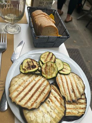 Gemüse als Beilage   at Nirvana in Florence