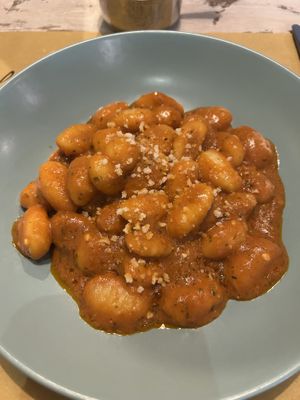 gnocchi with red pesto  at Nirvana in Florence