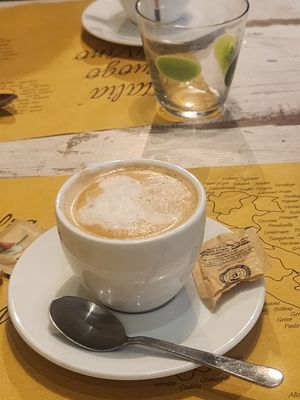 Cappuccino with soy milk at Nirvana in Florence