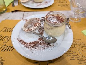 Tiramisu at Nirvana in Florence