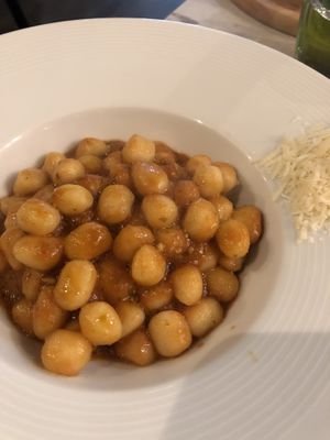 Vegan gnocchi at Nirvana in Florence