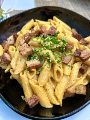 Mac and cheese  at Natureza in Prague