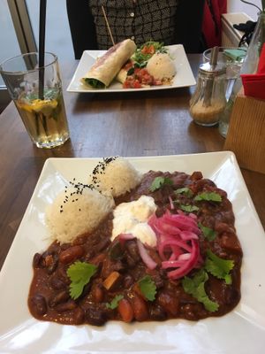 Bean chili And spinach quesadila at Natureza in Prague