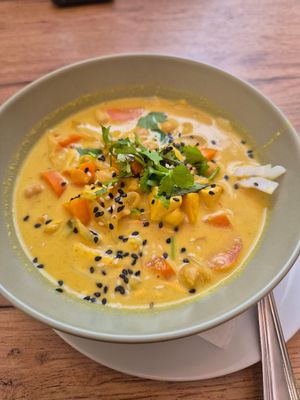 Peanut soup at Natureza in Prague