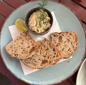 vegan carrot spread à la ‟salmon“!  at Natureza in Prague