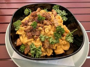 Vegan Mac and cheese  at Natureza in Prague