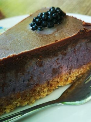 Raw lavender cake with chocolate at Natureza in Prague
