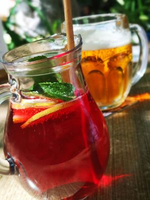Cold drinks on a hot day 🍹🍺 at Natureza in Prague