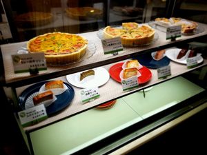 cake/ quiche display at Thallo in Kobe
