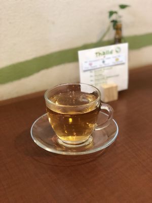 Loved the apple cinnamon herb tea.  at Thallo in Kobe